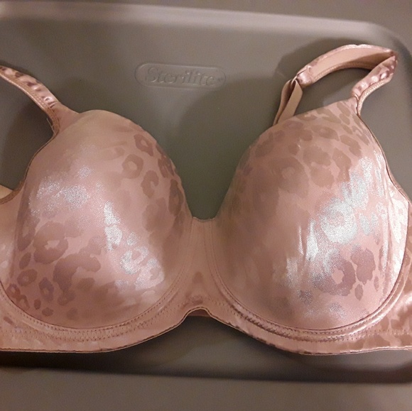 Bras - Picture 6 of 8
